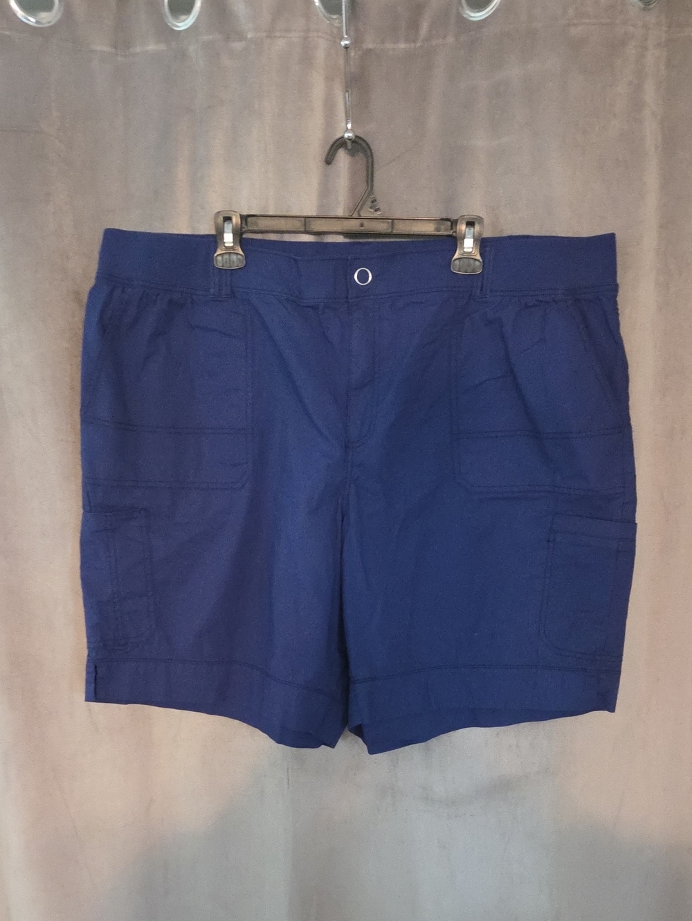 Penningtons Size 24 Deep Blue Cargo Shorts with Utility Pockets